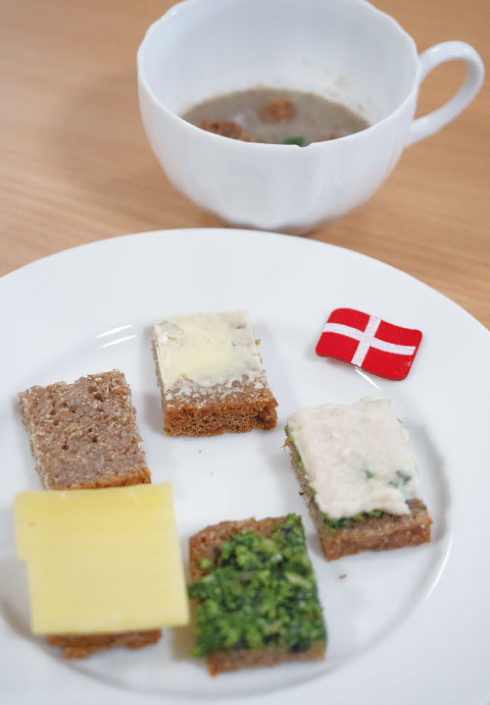 試食用ロブロ